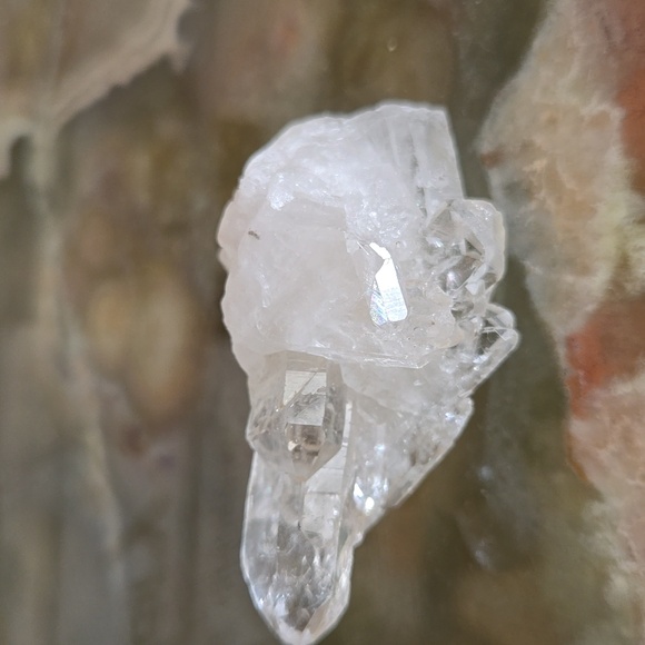 Lot of 5 Crystals clear Quartz cluster Angelite Tourmaline Howlite Onyx - Picture 4 of 7